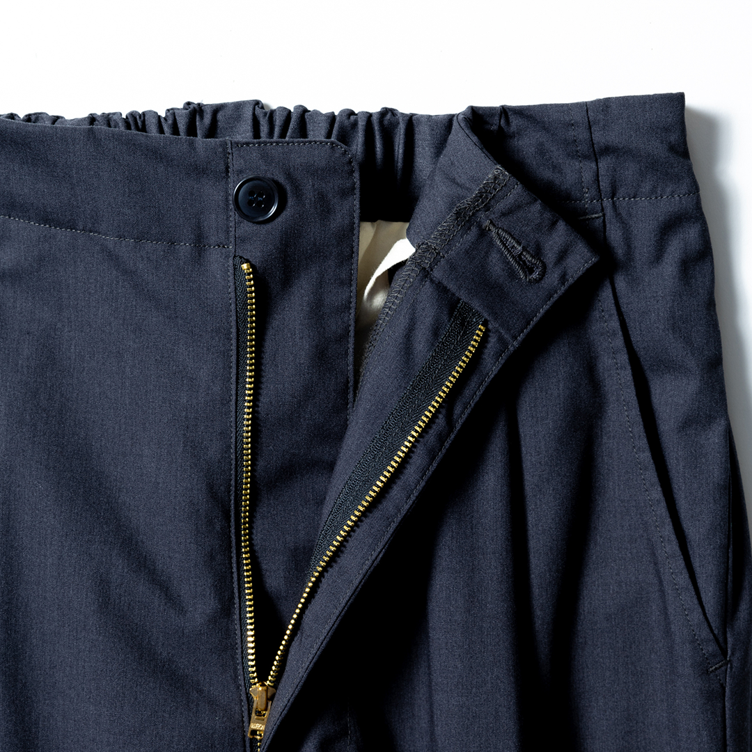 tsuzuli|EZ SLACKS (CHARCOAL)