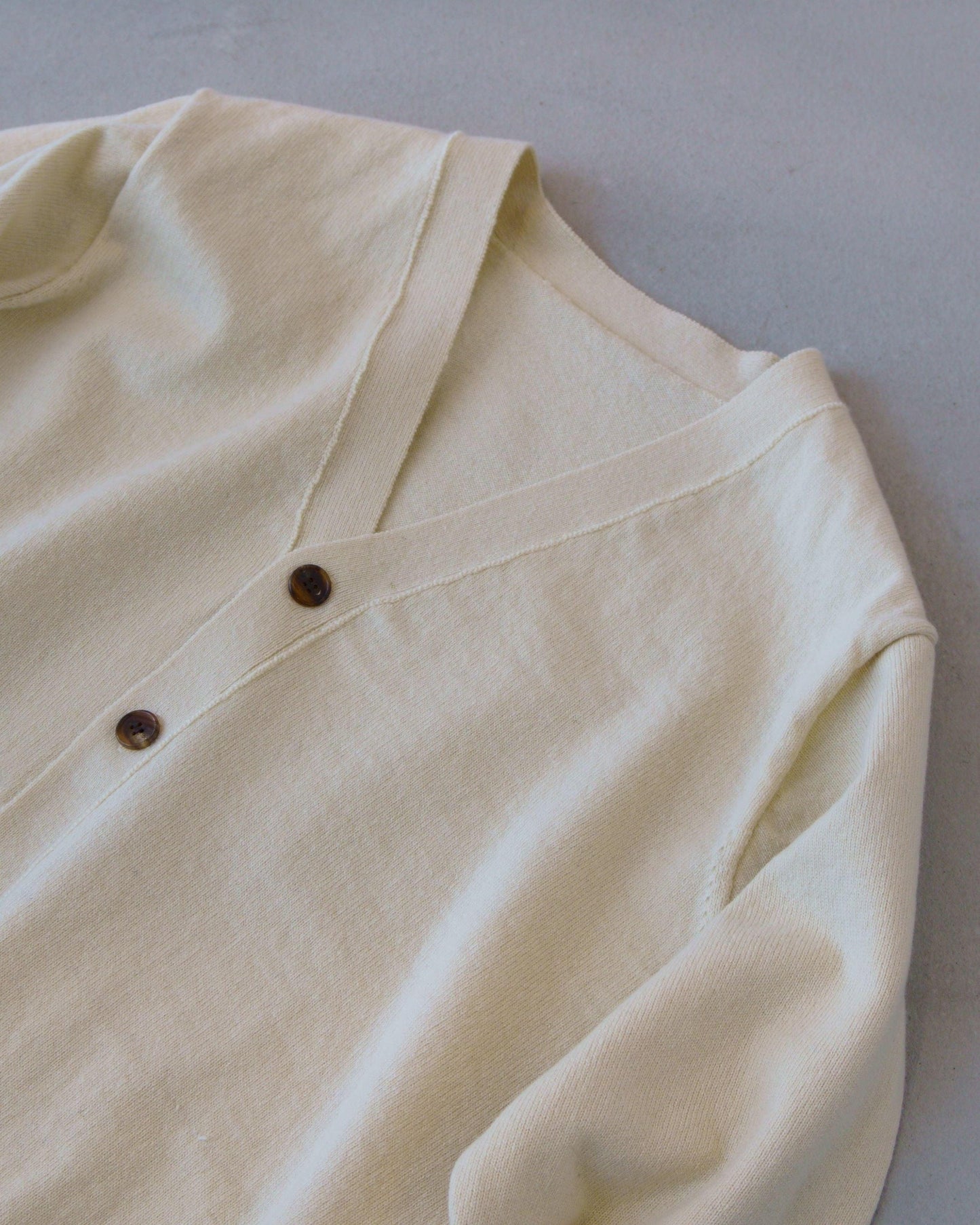 Yonetomi|RIGID CASHMERE SWEATER Cardigan (RAW) - IKKOKU SHOP