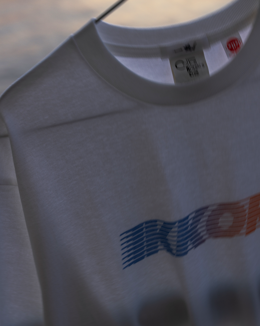 IKKOKU|Speed-line Logo Tee (SUNSET)