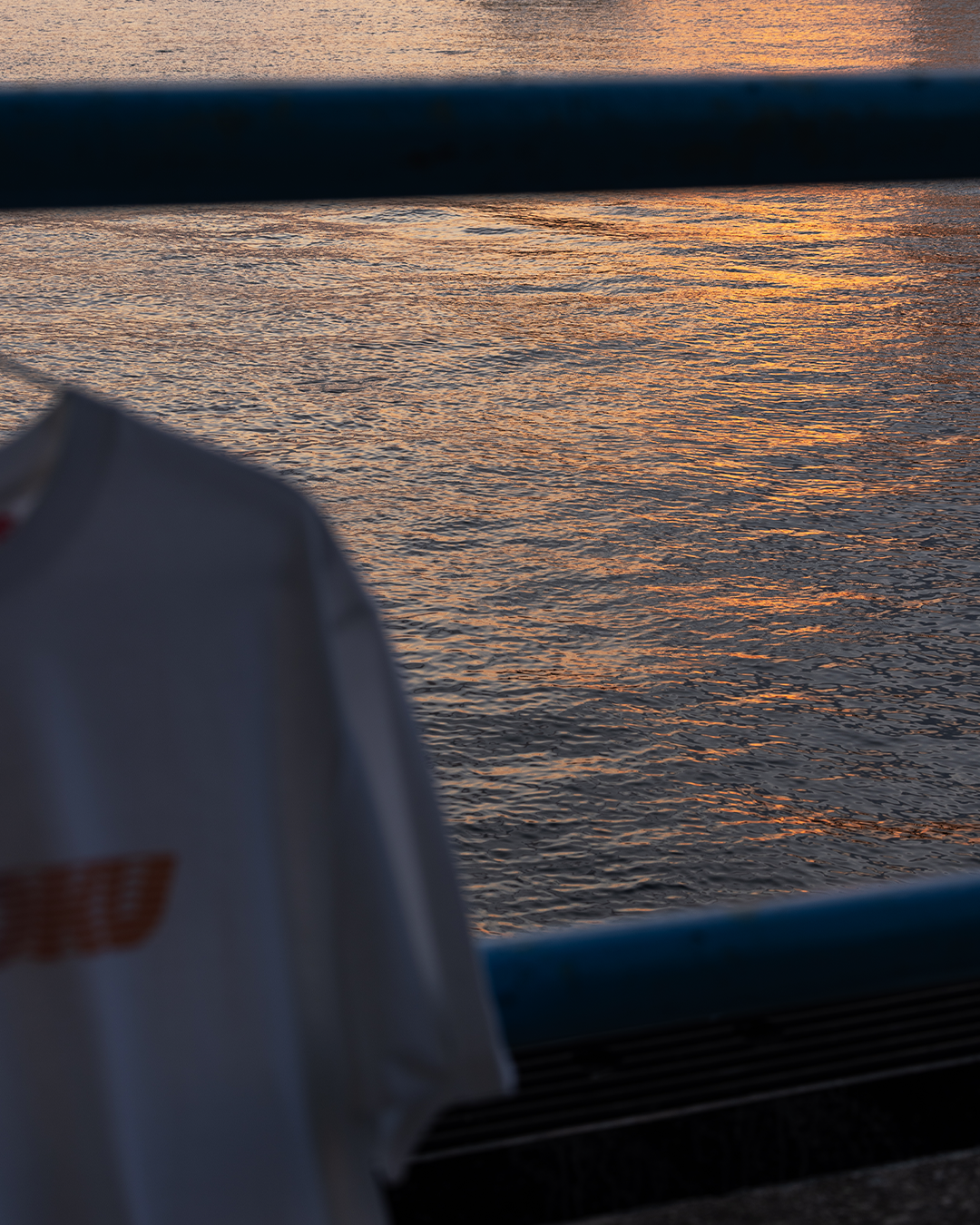 IKKOKU|Speed-line Logo Tee (SUNSET)