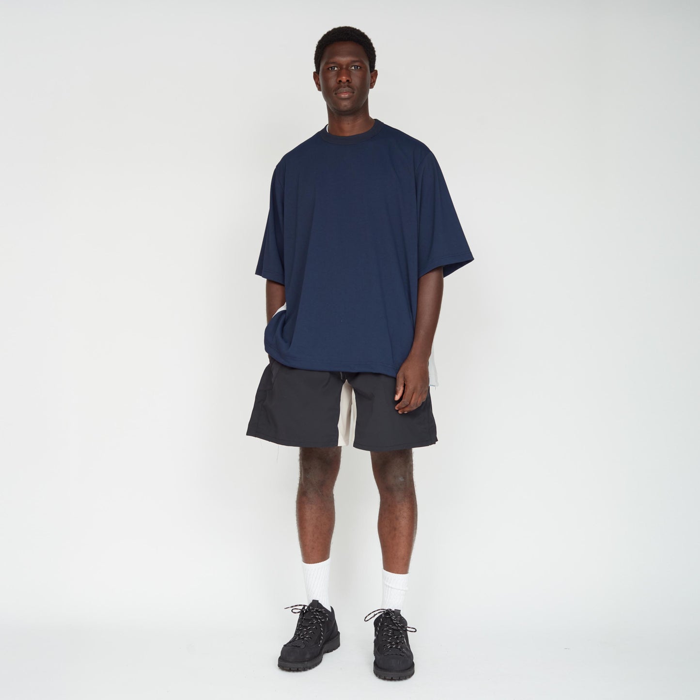 UNTRACE|_168 CUT OFF Tee S/S