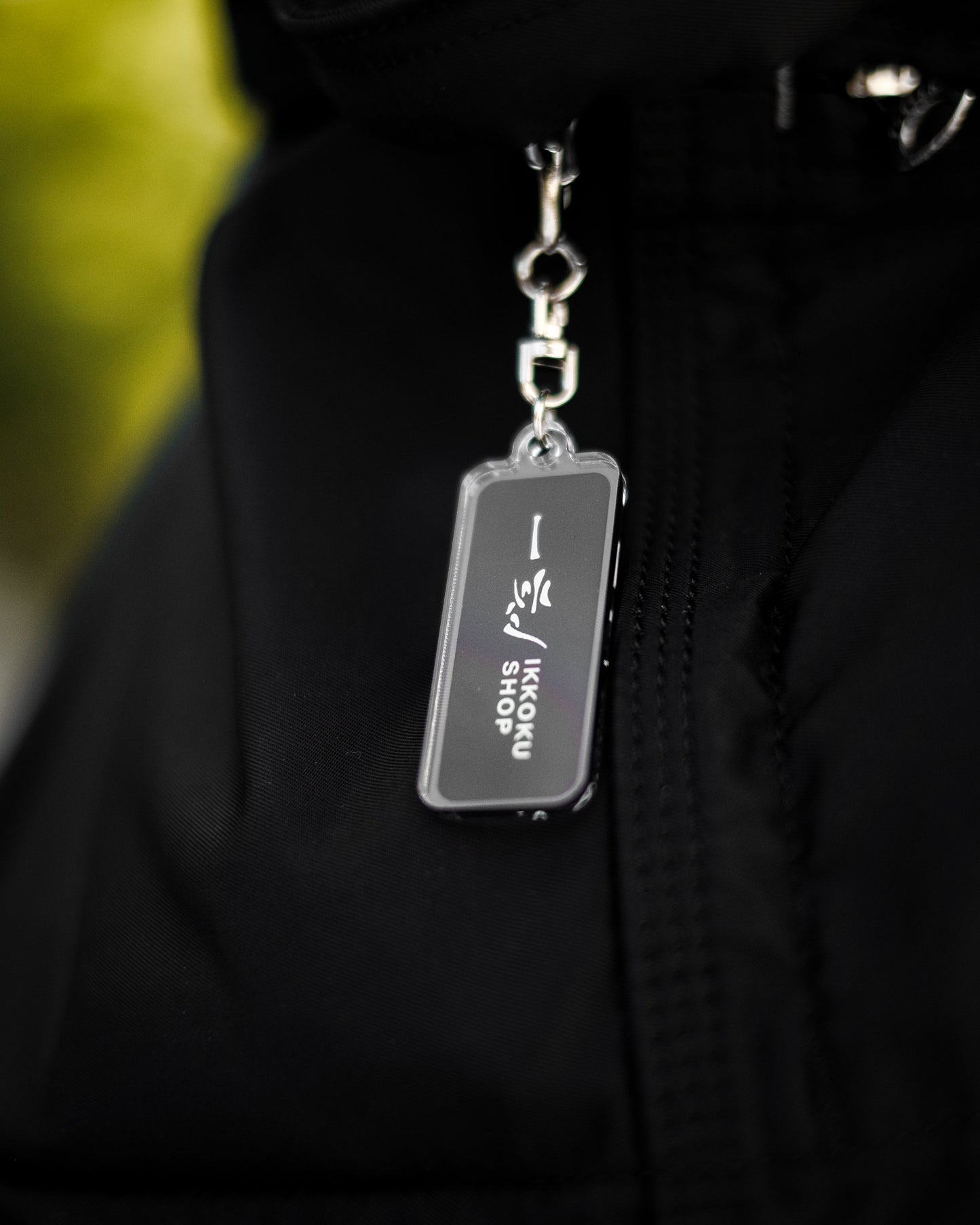 IKKOKU|Logo Keychain (BLACK)