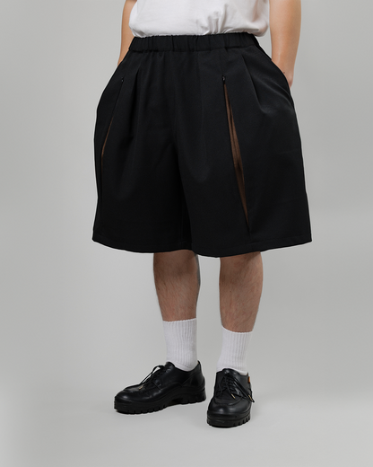 UNTRACE｜_263 KNEE SHORTS (BLACK / DARK BROWN)