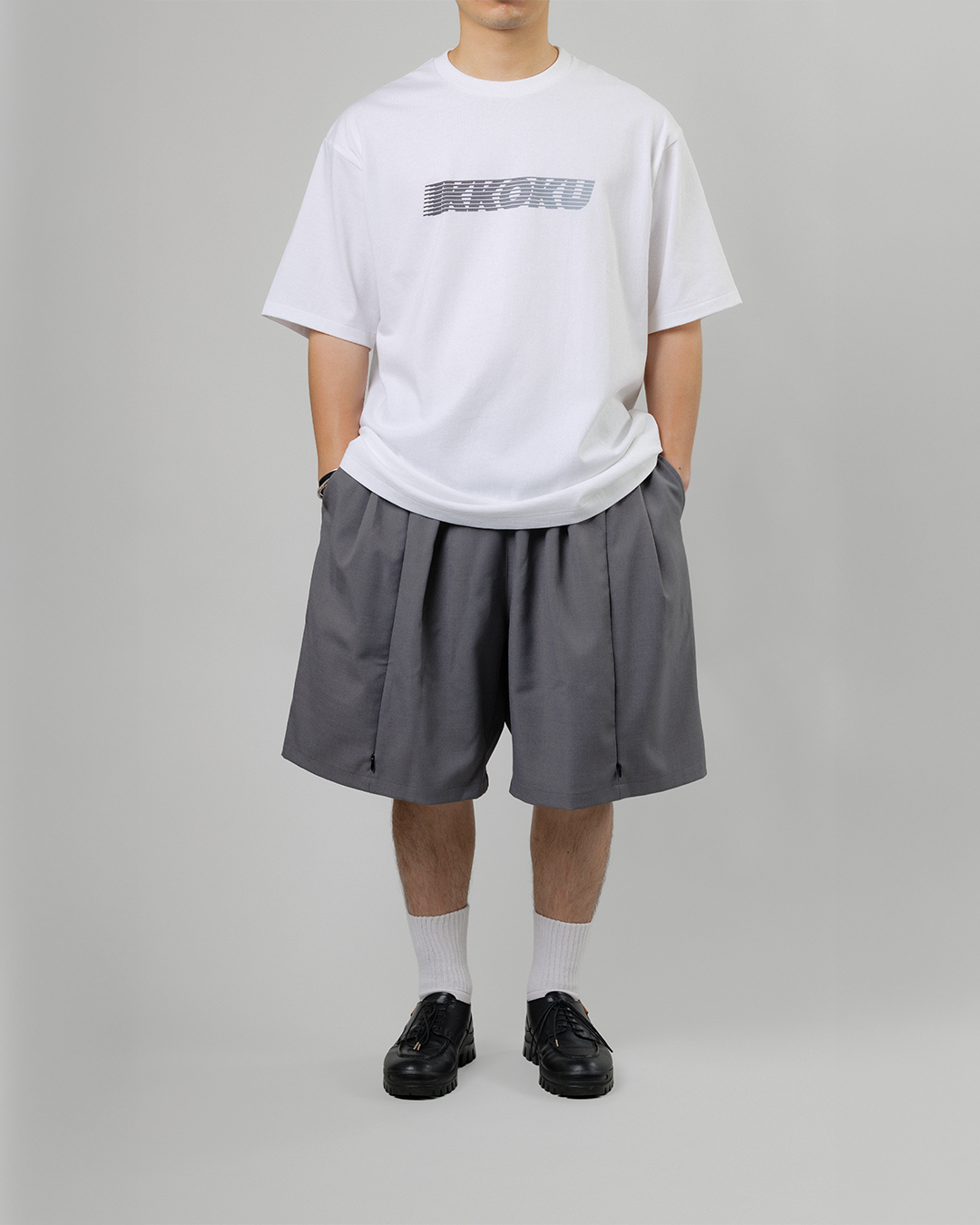 UNTRACE｜_263 KNEE SHORTS (CHARCOAL / DEEP PURPLE)