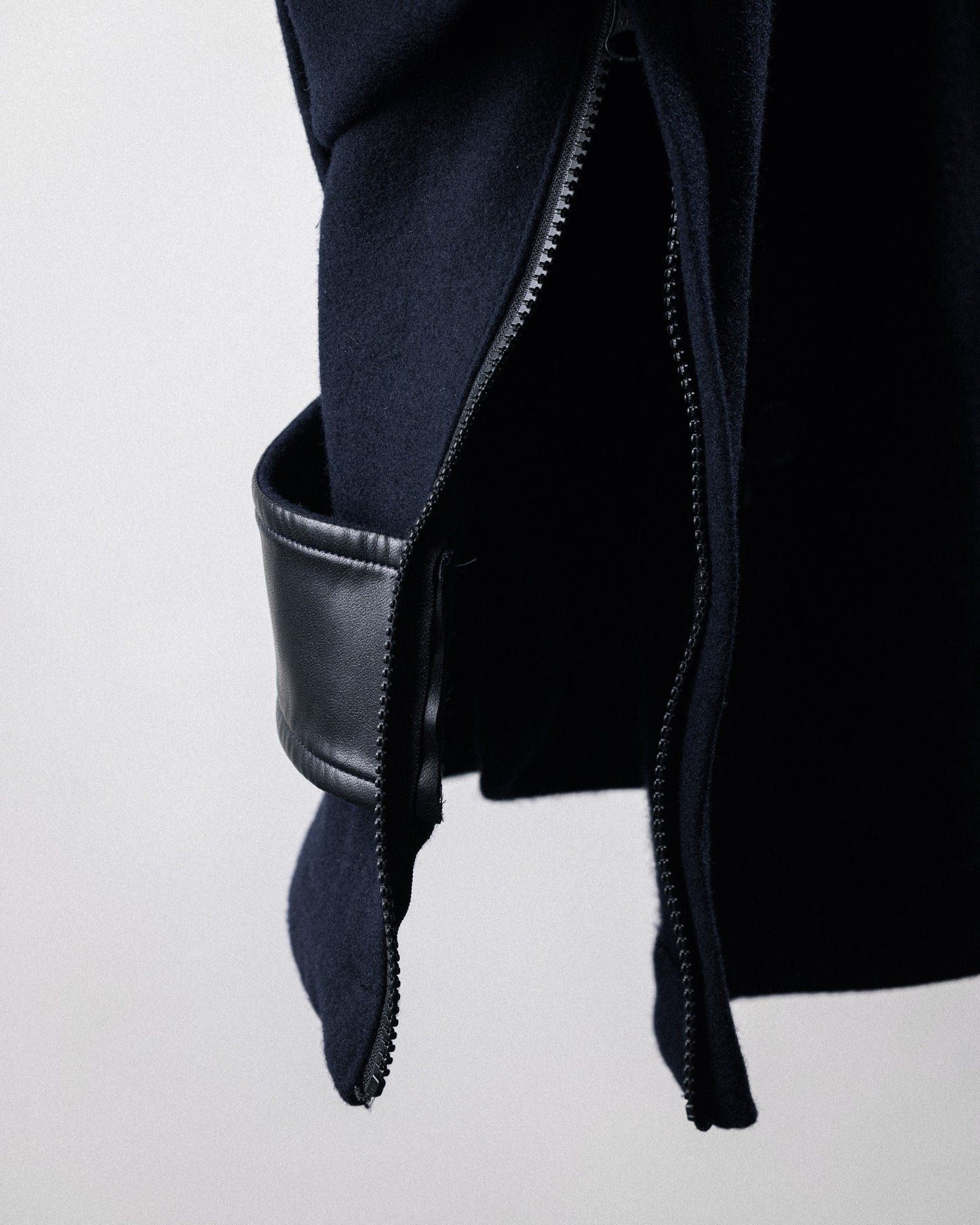 UNTRACE 2024AW｜LAMBS WOOL MELTON TRNECH JACKET (DARK NAVY)