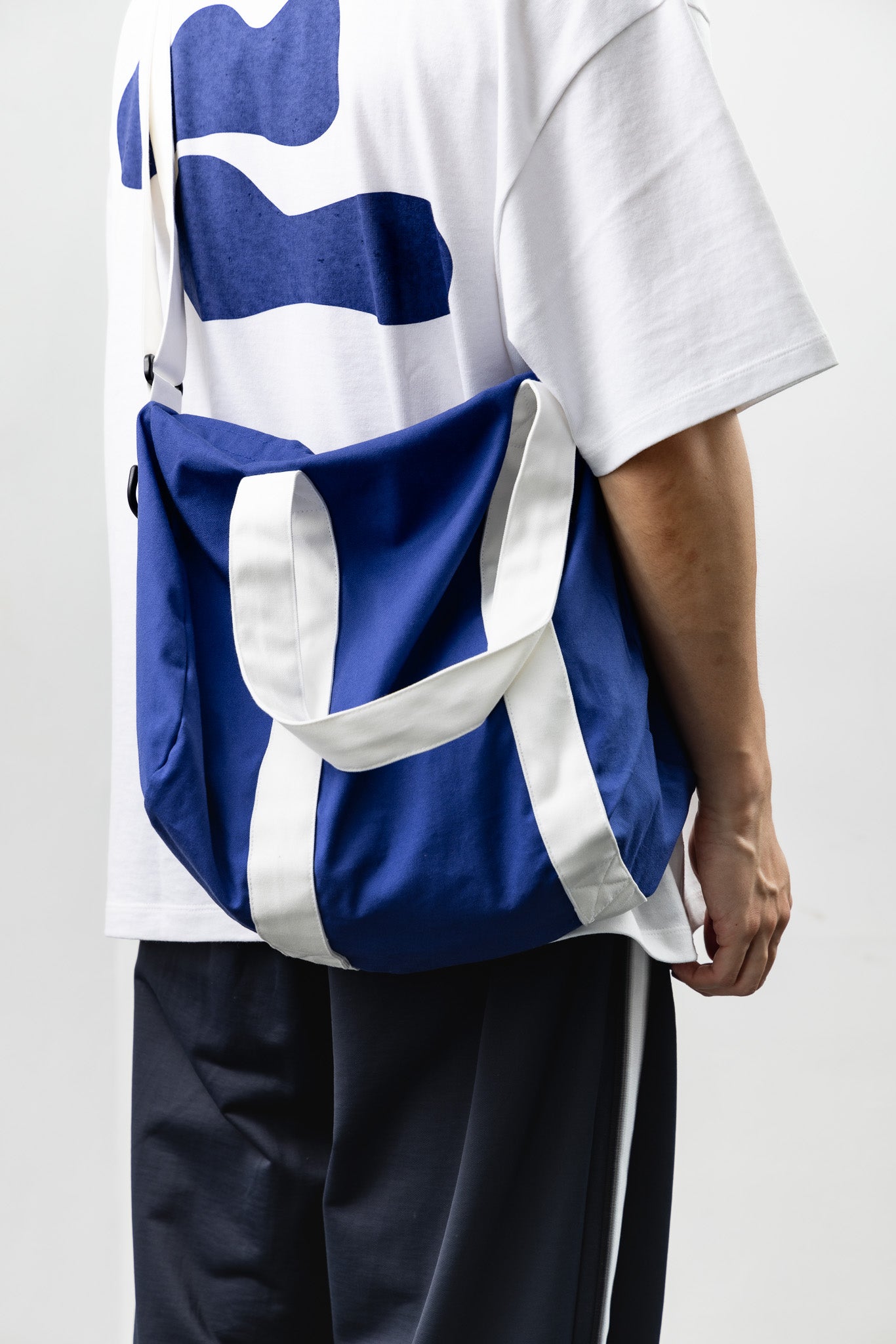 【15% OFF】 WONDERLAND｜School bag (BLUE)