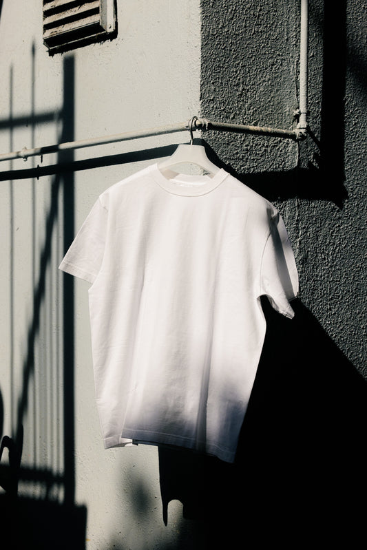 Yonetomi｜NEW BASIC T-SHIRT (WHITE)