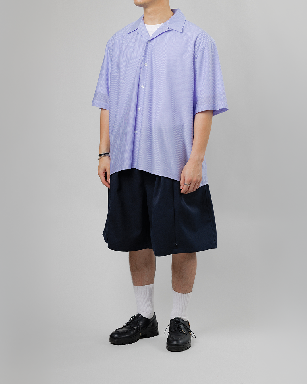 UNTRACE｜_263 KNEE SHORTS (DARK NAVY / OLIVE)