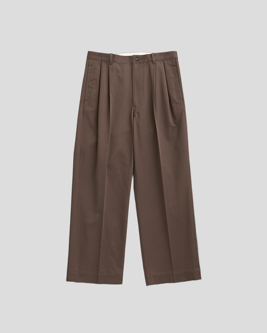 Schuray.｜Combed Cotton Chino Trousers (BROWN)