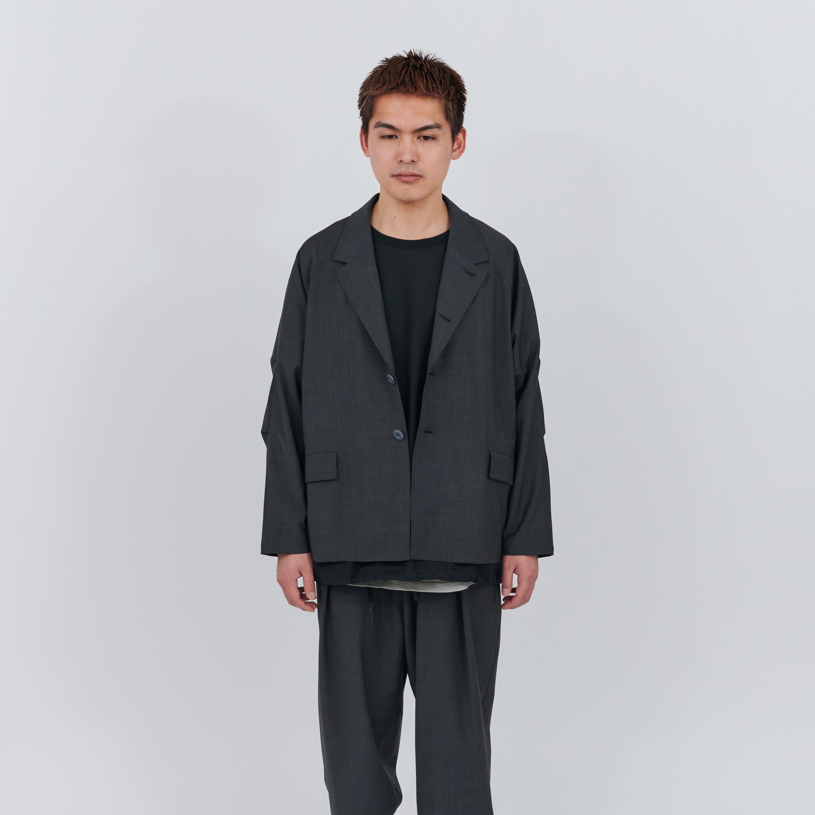 UNTRACE｜WASHABLE TROPICAL STRETCH JACKET (CHARCOAL) – IKKOKU SHOP