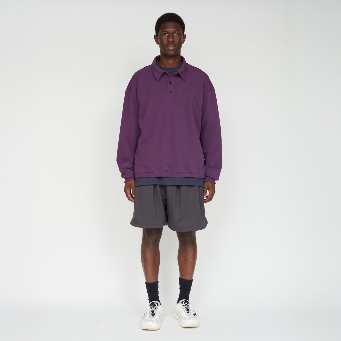 UNTRACE｜_157 KNEE SHORTS