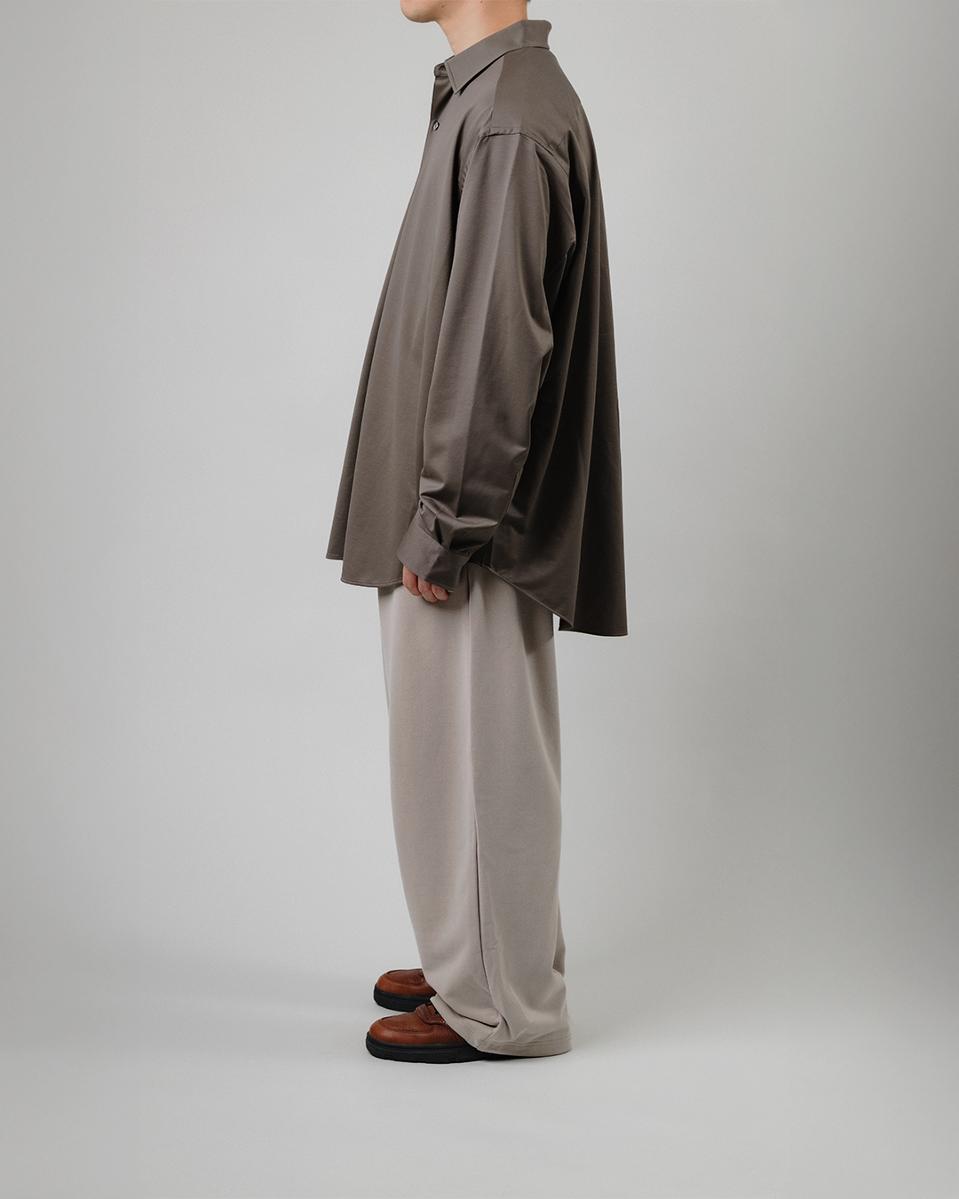 KANEMASA PHIL.｜28G Cupro Easy Pants (BEIGE)